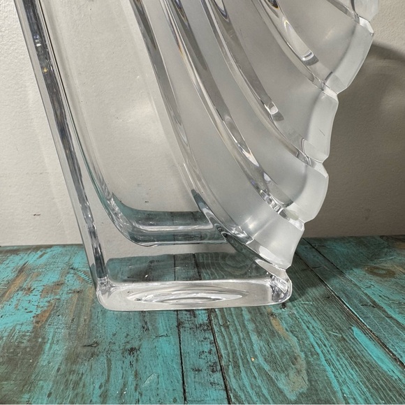 70s Art Deco Style Fluted Fan Shaped Heavy Crystal Vase French Art Vannes Style - Picture 11 of 13